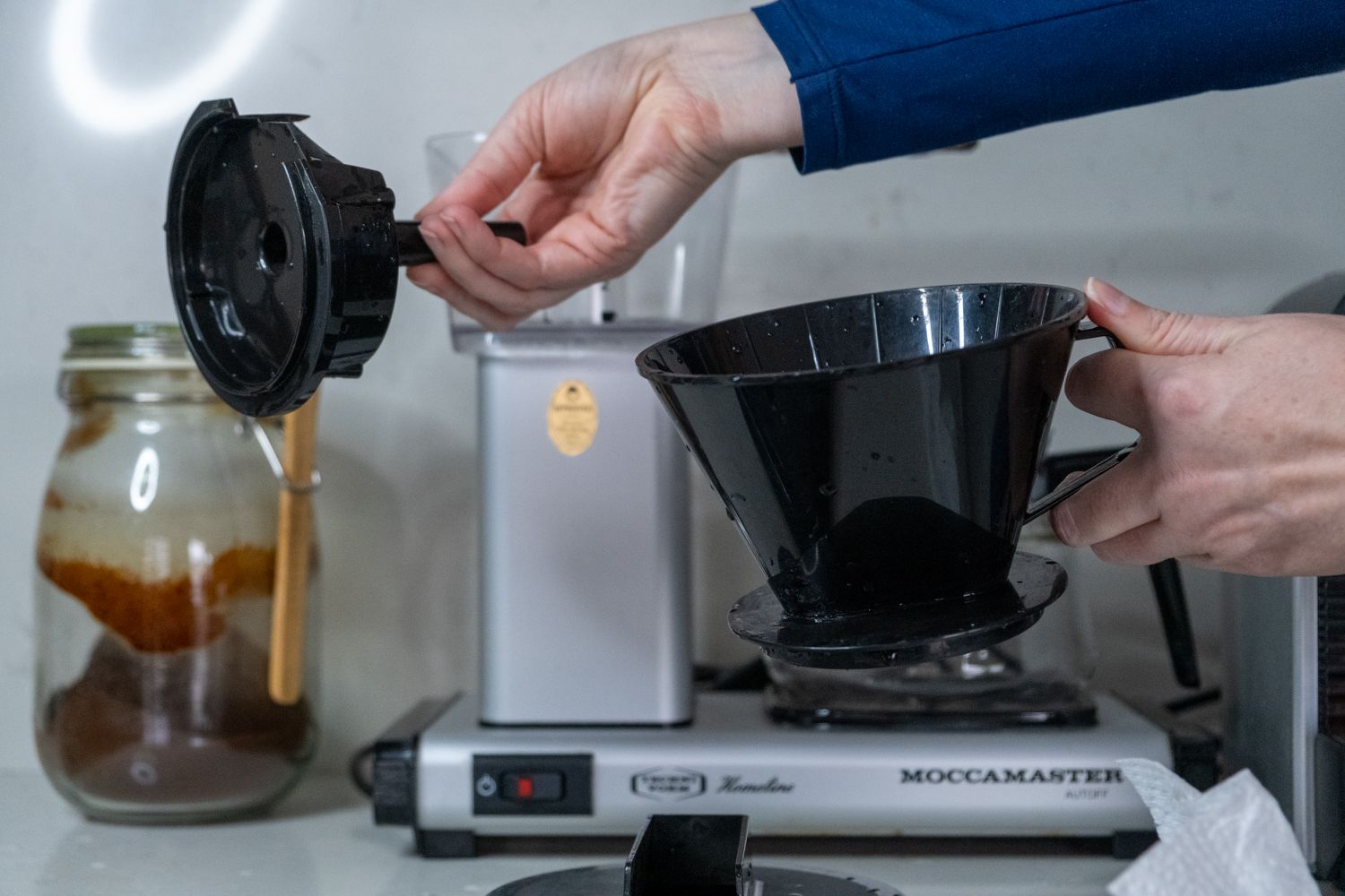 clean a coffee machine